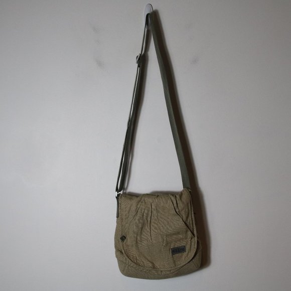 Keen Handbags - Keen Brooklyn Crossbody Bag Purse Messenger Utility Travel Pockets Beige Tan